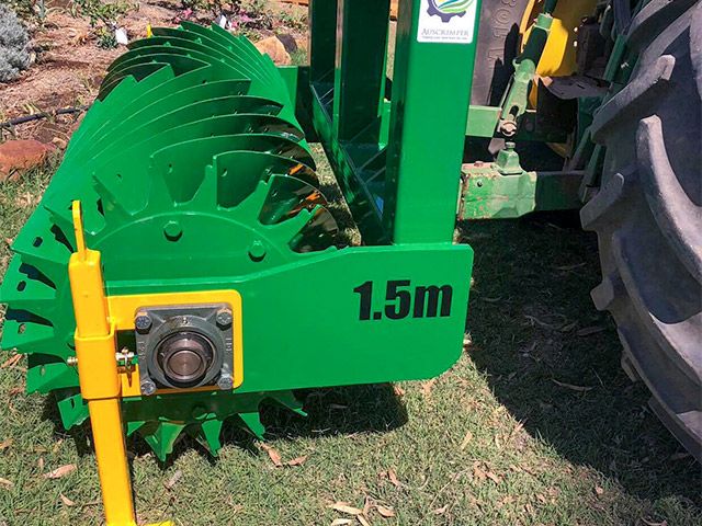 1.5m Auscrimper Cover Crop Roller - side view